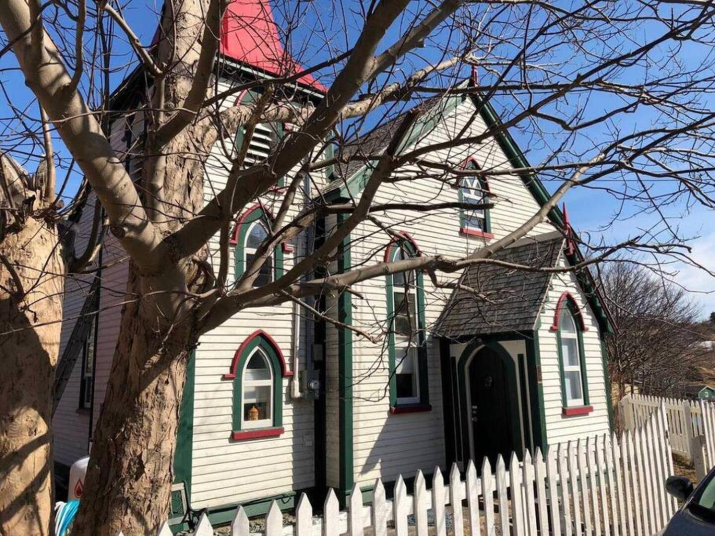 Unique Stay! Converted Church In Idyllic Location St. John's Bagian luar foto
